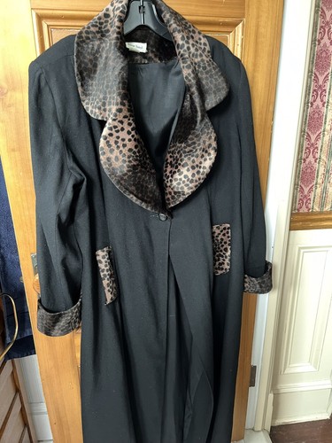 Vintage black design - black, “design