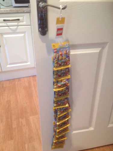 Lego minifigures simpsons