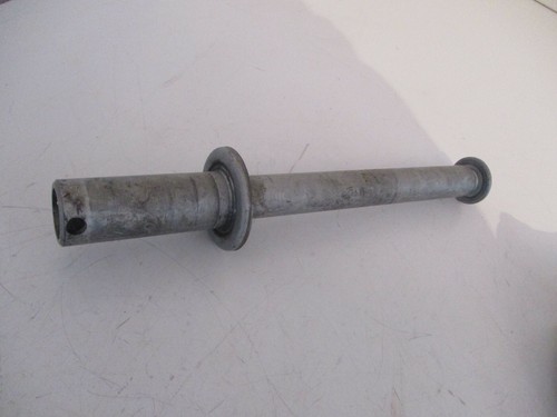 Front axle wheel - axle,