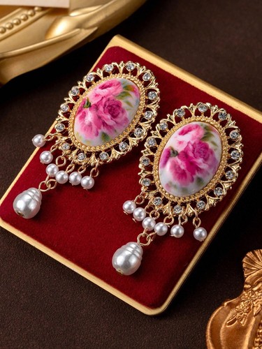 Vintage floral cameo pearl - floral,