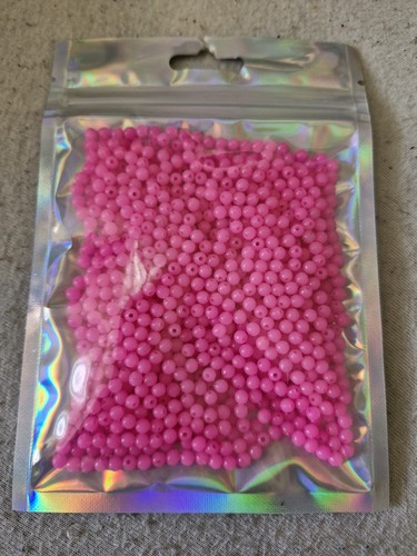 1000 4mm beads round fluro - 1000,