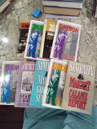Simenon maigret books set - books, 9