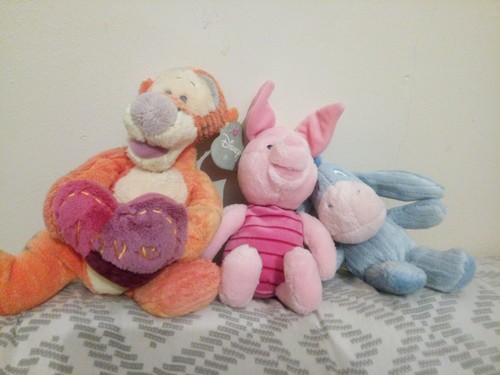 Posh paws eeyore - paws, plush