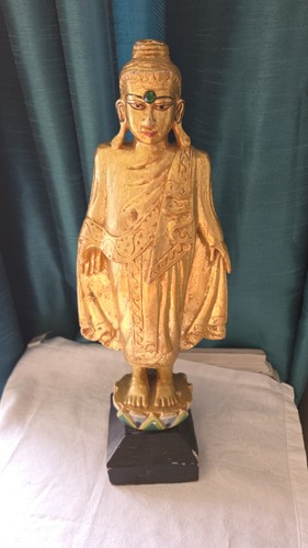 Large buddha statue - statue, carved