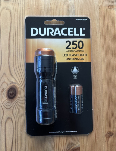 Duracell 250 lumens led torch - 250,