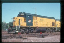 CNW 4403 GP-15-1 FRESH (NORTH WESTERN) --- Original Slide T6-10