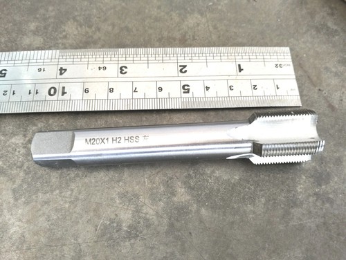 M20 hss tap left - 1,