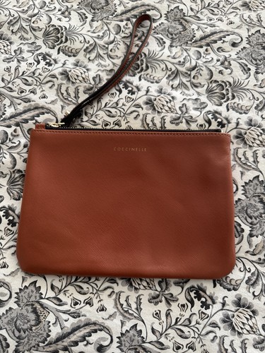 Coccinelle cognac brown - cognac,