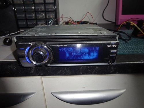 Sony xplod cdx gt929u - -,