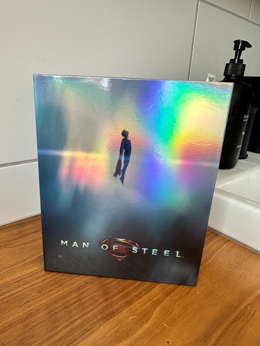 Man steel blufans empty - of, one