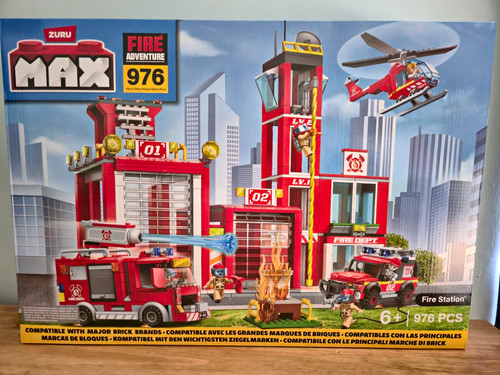 Zuru max fire station - max,