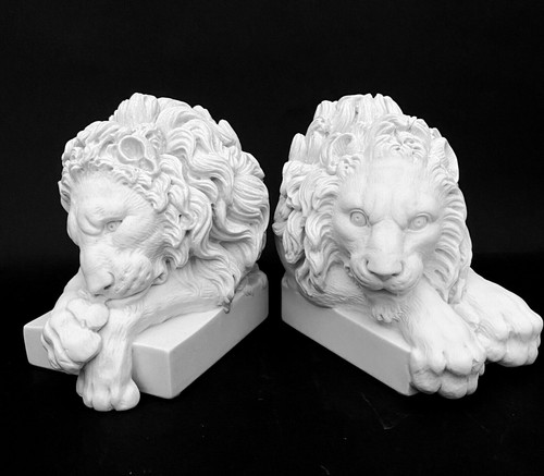 Chatsworth lions marble - chatsworth,