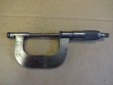 Starrett 1-2" micrometer