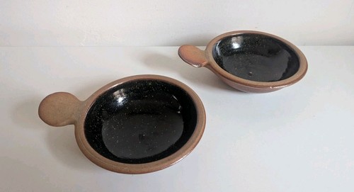 Winchcombe studio pottery - x,