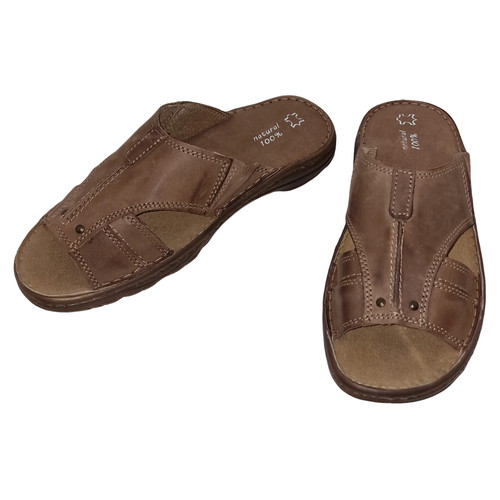Leather slippers for men