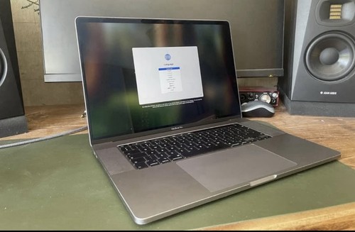 Apple macbook pro 32gb core - apple,