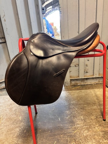 Stubben roxane jump - stubben, saddle