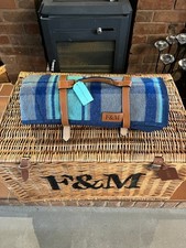Fortnum & Mason large waterproof picnic rug blanket blue check