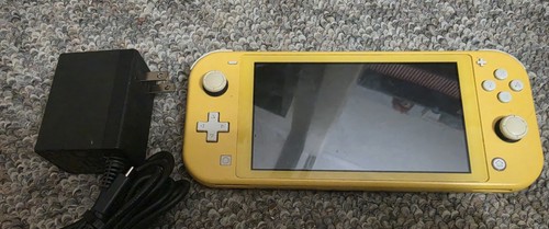 Nintendo switch lite console - nintendo,