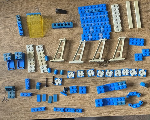 Vintage lego parts primarily - lego,