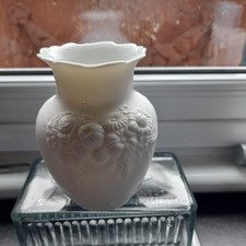 AK Kaiser White Bisque