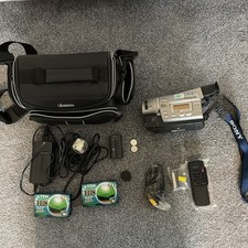 Sony Handycam CCD-TR717E Video