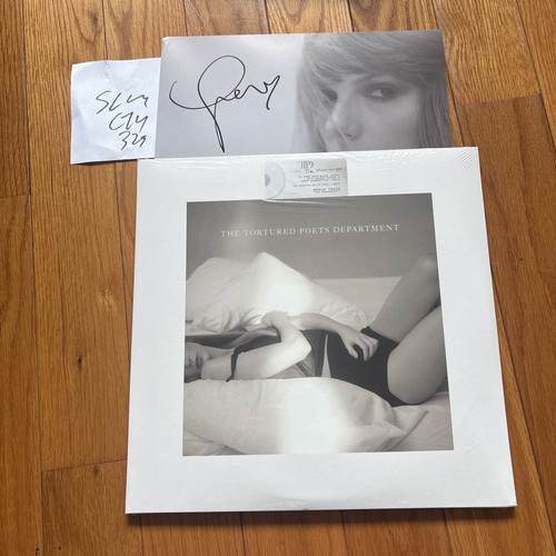 New signed photo taylor - new, swift