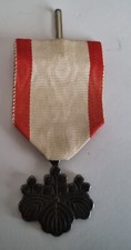 WW2 Genuine Japan/Japanese Order Of The Rising Sun Medal 8th Class