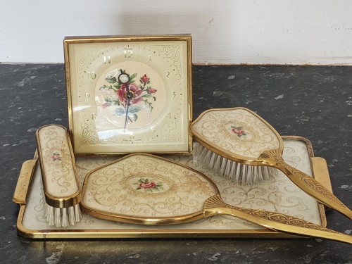 Vintage dressing table - vintage,