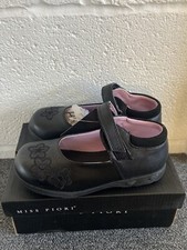 Miss Fiori Shelly EM GrlChd00