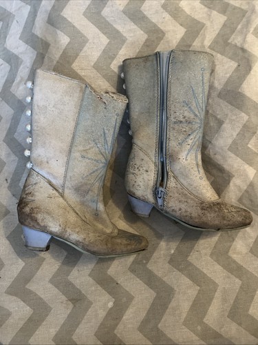 Elsa boots size 7 8 - elsa,