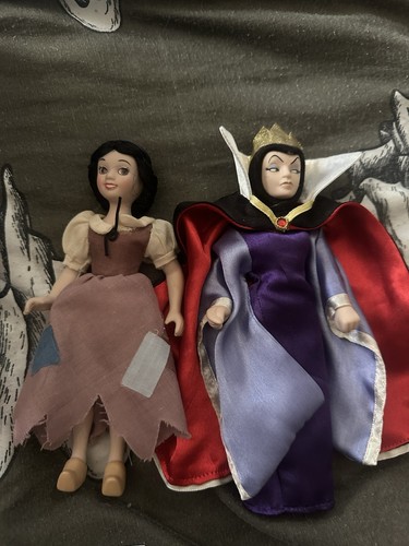 Snow white and evil - evil, queen