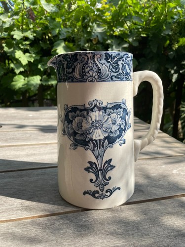 Antique blue white - blue,