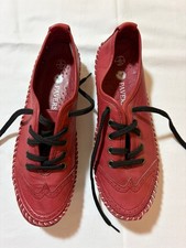 Pavers red leather tie up