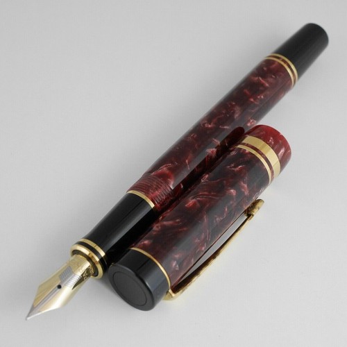 Parker duofold fountain - parker, pen