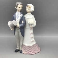 Lladro Figurine #4808 "Wedding