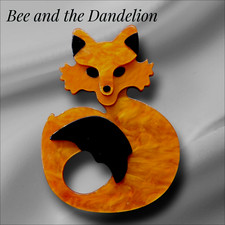 Modern Acrylic Fox Brooch 2D Layered Pin