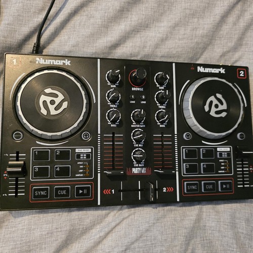 Numark party mix - usb, channel