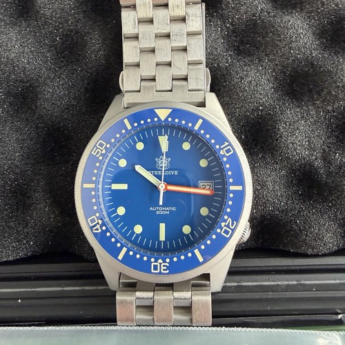 Steel dive automatic - dive, divers