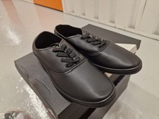 Henley Size 9 Trainers Black
