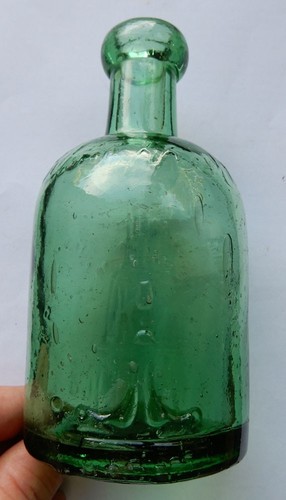 Early light green schweppes - light,