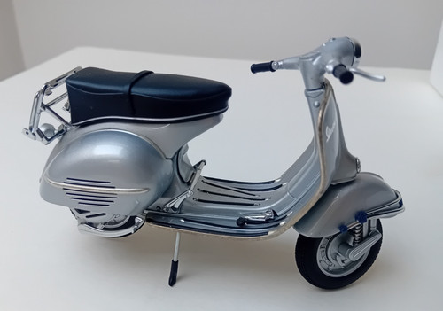 Autoart piaggio vespa gs150 - autoart,