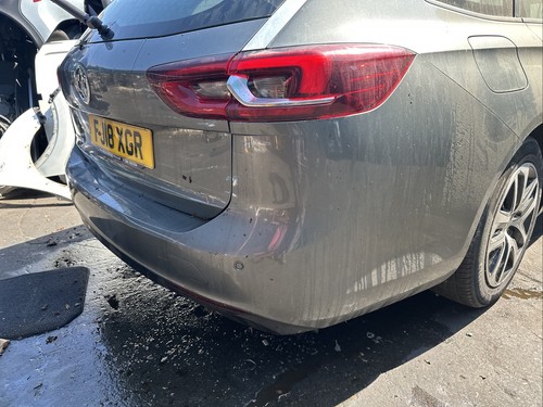 Vauxhall insignia sports - vauxhall, b