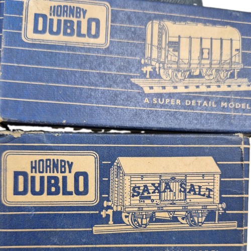Hornby dublo saxa wagon - saxa, and