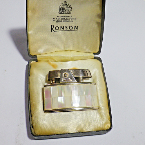 Vintage ronson mother pearl - vintage,