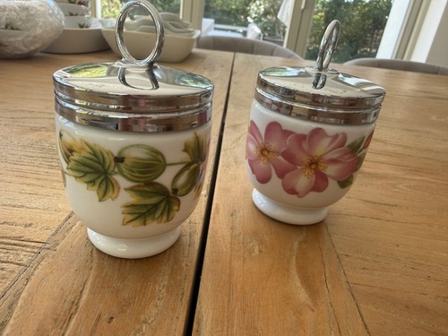 Royal worcester evesham gold - worcester,