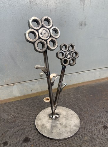 Metal flower scrap - metal, art