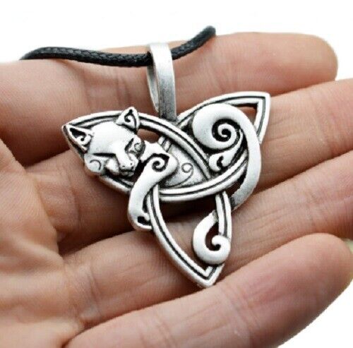 Necklace knot cat metal - cat,
