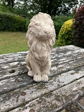 WEATHERD RUSTIC  DETAILED  STONE GARDEN LION ORNAMENT  28 cms TALL - APP. 3kg