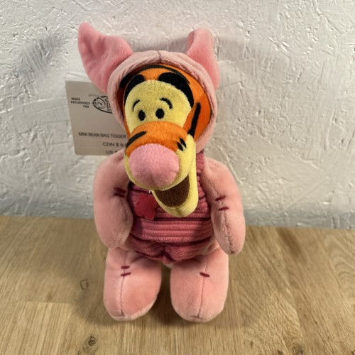 Vintage disney store - vintage, winnie